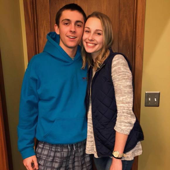 Meet your Posher, Amber - Picture 1 of 1